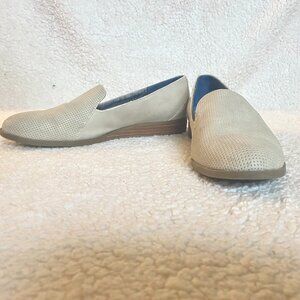 Tan Dr. Scholls Flats, Size 9